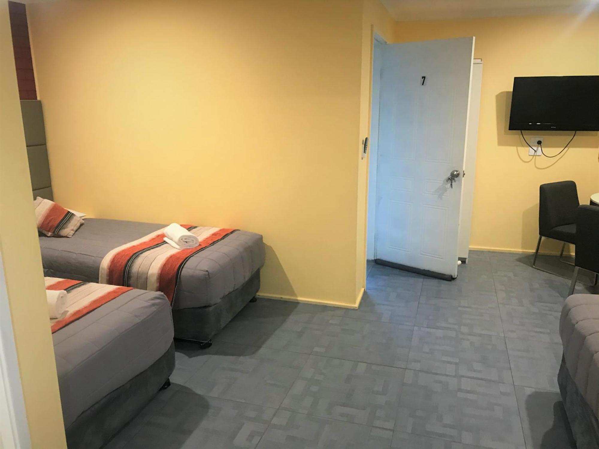 Toukley Motor Inn Habitación foto